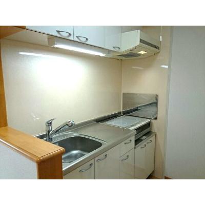 パーシモン 101【管理NO：1-014723401-01010】 ★家具家電は申し込み後に搬入します 2026年07月下旬入居可能の物件写真3
