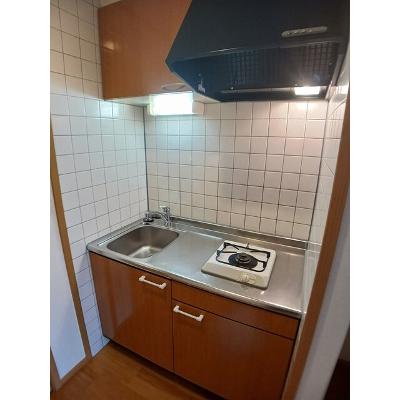 サニーコート 205【管理NO：1-012064701-02040】 ★家具家電は申し込み後に搬入しますの物件写真3
