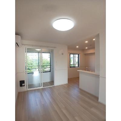 フリーデ　プロムナード 202【管理NO：1-028502201-02020】 ★家具家電は申し込み後に搬入しますの物件写真2