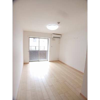 ベアレジデンス 108【管理NO：1-018191501-01070】 ★家具家電は申し込み後に搬入します 2026年08月上旬入居可能の物件写真2