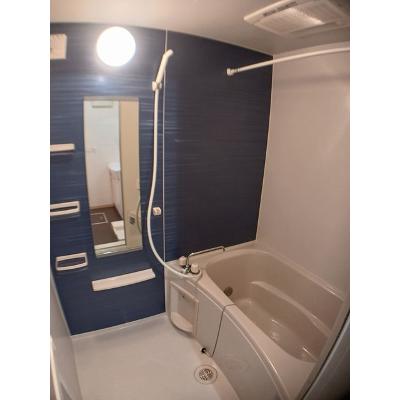 ホワイトハウスⅢ 202【管理NO：1-016647001-02020】 ★家具家電は申し込み後に搬入しますの物件写真4