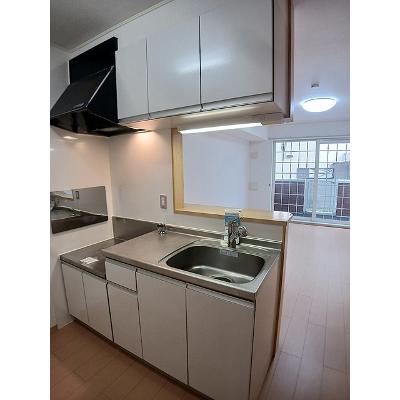サイレント　プレイス 105【管理NO：1-016123001-01040】 ★家具家電は申し込み後に搬入します★の物件写真3