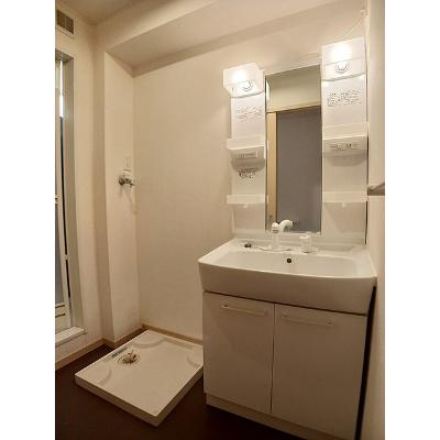 サイレント　プレイス 105【管理NO：1-016123001-01040】 ★家具家電は申し込み後に搬入します★の物件写真6