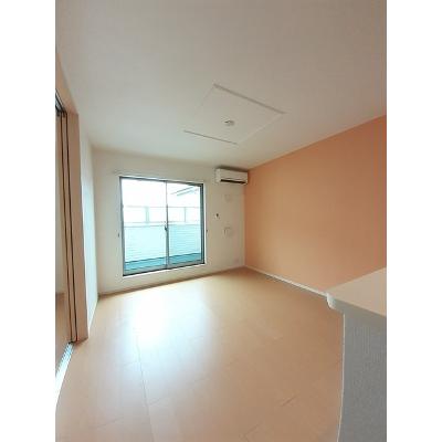 レスペランス　Ⅱ 203【管理NO：1-018764401-02030】 ★家具家電は申し込み後に搬入しますの物件写真2