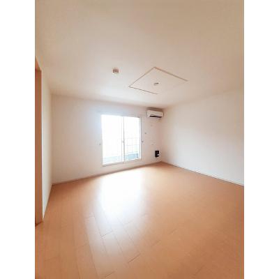 ノイハウスＺ 203【管理NO：1-017680502-02030】 ★家具家電は申し込み後に搬入します 2026年07月中旬入居可能の物件写真2