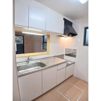 メゾン　ド　プラリネ 107【管理NO：1-017537601-01060】 ★家具家電は申し込み後に搬入しますの物件写真3