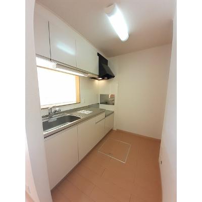 さくら　Ｂ棟 102【管理NO：1-015886602-01020】 ★家具家電は申し込み後に搬入しますの物件写真3