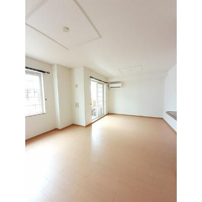 コンストライフＣブロック 102【管理NO：1-014820101-01020】 ★家具家電は申し込み後に搬入します 2026年08月中旬入居可能の物件写真2