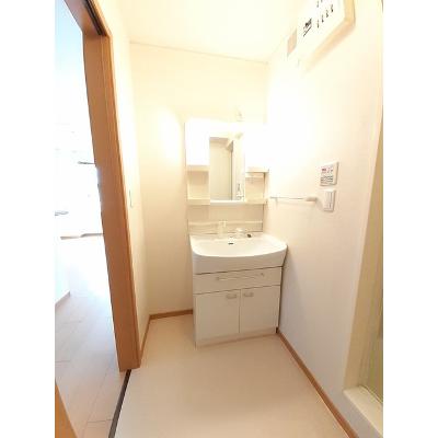 コンストライフＣブロック 102【管理NO：1-014820101-01020】 ★家具家電は申し込み後に搬入します 2026年08月中旬入居可能の物件写真6