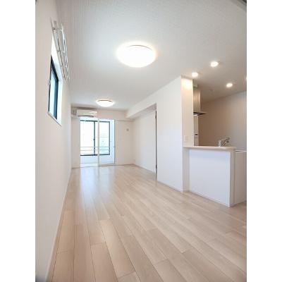 あじさいⅡ 103【管理NO：1-027694402-01030】 ★家具家電は申し込み後に搬入します★の物件写真2