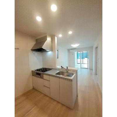 カピリナ 101【管理NO：1-027273101-01010】 ★家具家電は申し込み後に搬入します★の物件写真3