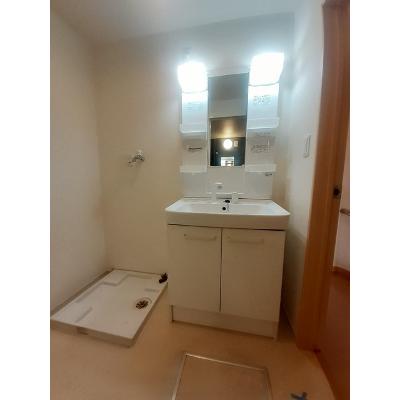 ルミナス 201【管理NO：1-018904901-02010】 ★家具家電は申し込み後に搬入します★の物件写真6