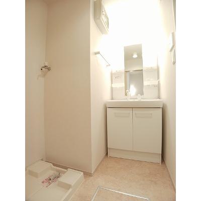ブリジャールⅡ 202【管理NO：1-018328402-02020】 ★家具家電は申し込み後に搬入しますの物件写真6