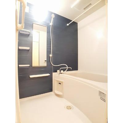 apartment 和歌山県和歌山市出島４７４－２ 

↓地図はこちらから