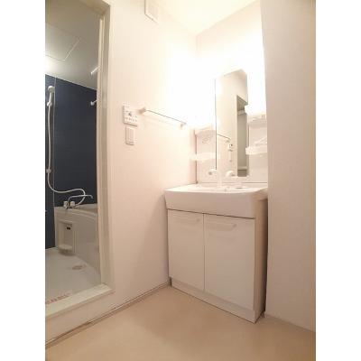 apartment 和歌山県和歌山市出島４７４－２ 

↓地図はこちらから