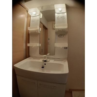 apartment 和歌山県海南市岡田１５９－３ 

↓地図はこちらから