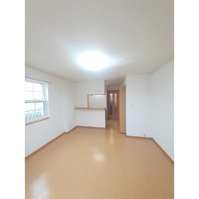 プロッシモ・ジョイ　Ⅲ 105【管理NO：1-015152703-01040】 ★家具家電は申し込み後に搬入します★の物件写真2