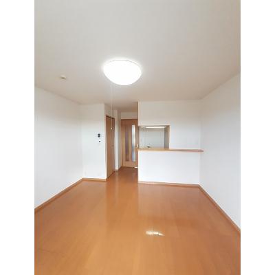 キャトル・セゾンⅡ 206【管理NO：1-013921402-02050】 ★家具家電は申し込み後に搬入します★の物件写真2