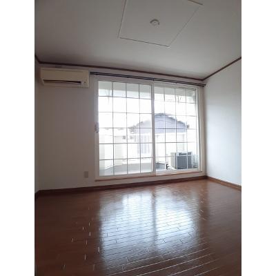 シャン・ド・フルール 201【管理NO：1-009558201-02010】 ★家具家電は申し込み後に搬入しますの物件写真2