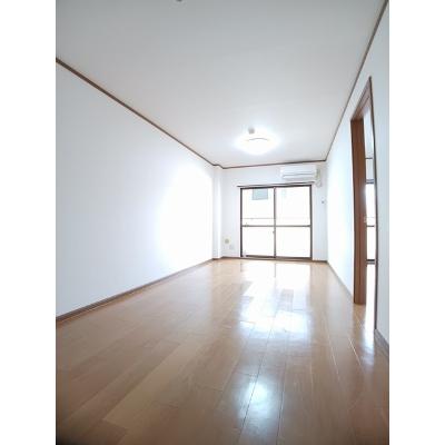 レフィナード吹上 205【管理NO：1-007671001-02040】 ★家具家電は申し込み後に搬入しますの物件写真2