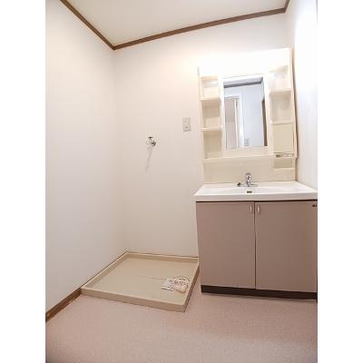 レフィナード吹上 205【管理NO：1-007671001-02040】 ★家具家電は申し込み後に搬入しますの物件写真6