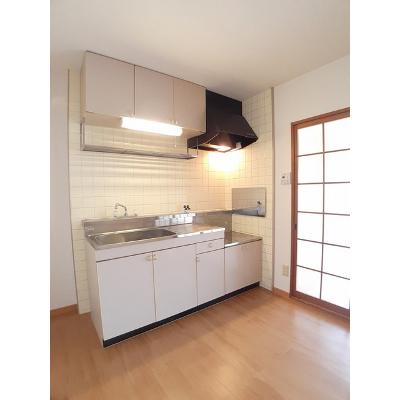 グレース吉田 203【管理NO：1-005451901-02030】 ★家具家電は申し込み後に搬入します 2026年07月下旬入居可能の物件写真3