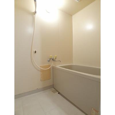 グレース吉田 203【管理NO：1-005451901-02030】 ★家具家電は申し込み後に搬入します 2026年07月下旬入居可能の物件写真4