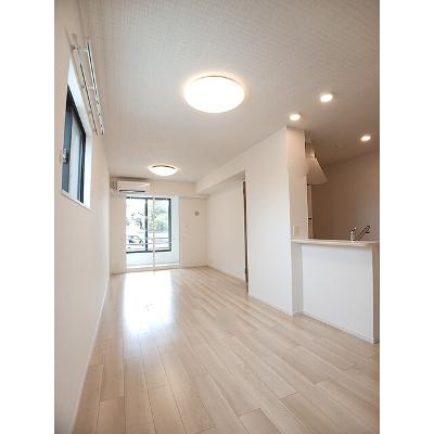 ルークスⅠ 102【管理NO：1-028473001-01020】 ★家具家電は申し込み後に搬入しますの物件写真2
