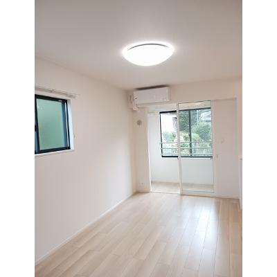 ハウスプリムローズ　Ⅹ 201【管理NO：1-028324502-02010】 ★家具家電は申し込み後に搬入します★の物件写真2