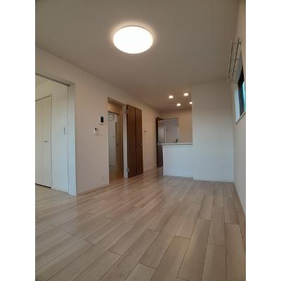 グローリーメゾン 202【管理NO：1-026633201-02020】 ★家具家電は申し込み後に搬入しますの物件写真2