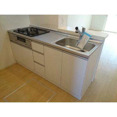 スエロ・レシデンシア 105【管理NO：1-025479701-01040】 ★家具家電は申し込み後に搬入します 2026年07月下旬入居可能の物件写真3