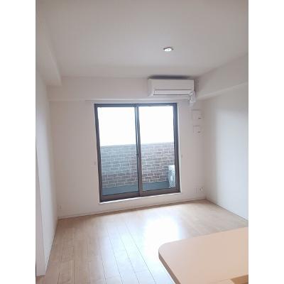 ルミナーレ西浜 203【管理NO：1-025084901-02030】 ★家具家電は申し込み後に搬入しますの物件写真2