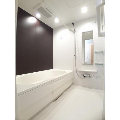 ルフナ　Ⅱ 105【管理NO：1-024990302-01040】 ★家具家電は申し込み後に搬入します★の物件写真4