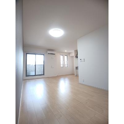 ミレ　グランデ　Ⅰ 203【管理NO：1-023681601-02030】 ★家具家電は申し込み後に搬入しますの物件写真2