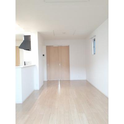 マンダリーナ 106【管理NO：1-022405401-01050】 ★家具家電は申し込み後に搬入しますの物件写真2