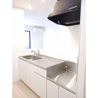 カンタービレ西浜Ⅰ 201【管理NO：1-021760801-02010】 ★家具家電は申し込み後に搬入しますの物件写真3