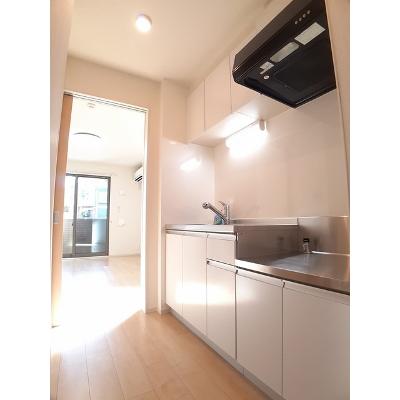ガーデンコート 103【管理NO：1-021739401-01030】 ★家具家電は申し込み後に搬入しますの物件写真3