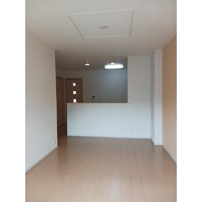 フォルトゥーナ 105【管理NO：1-019723601-01040】 ★家具家電は申し込み後に搬入します★の物件写真2