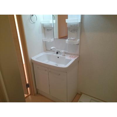 ビオーラ　クスミール 205【管理NO：1-019033901-02040】 ★家具家電は申し込み後に搬入します★の物件写真6
