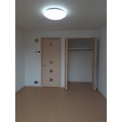 ルピエ紀三井寺 201【管理NO：1-018673301-02010】 ★家具家電は申し込み後に搬入します★ ★2026年11月上旬入居可能★の物件写真2