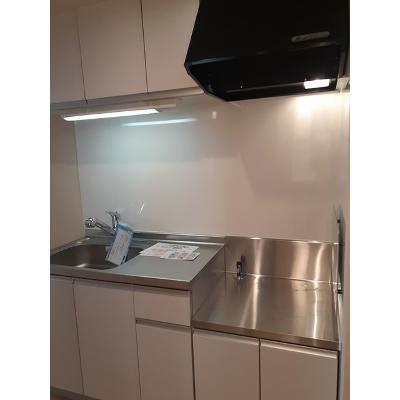 ルピエ紀三井寺 201【管理NO：1-018673301-02010】 ★家具家電は申し込み後に搬入します★ ★2026年11月上旬入居可能★の物件写真3