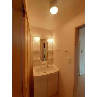 グランリアン　Ⅱ 205【管理NO：1-017064502-02040】 ★家具家電は申し込み後に搬入します★の物件写真6