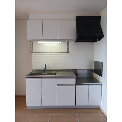 コートジュネス　Ⅲ 102【管理NO：1-015564801-01020】 ★家具家電は申し込み後に搬入します★の物件写真3