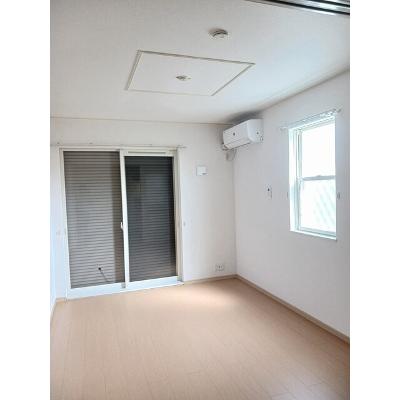 美・Ｇｒａｃｅ（ビ・グレイス） 105【管理NO：1-015444501-01040】 ★家具家電は申し込み後に搬入します★の物件写真2