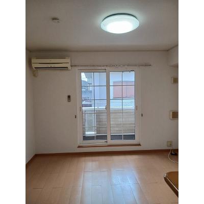 アーデン西浜　Ⅱ 203【管理NO：1-014894802-02030】 ★家具家電は申し込み後に搬入します★の物件写真2