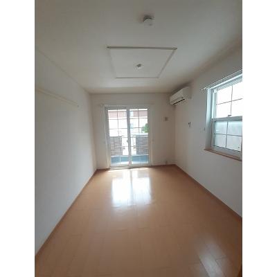 エテルノ　Ⅰ 101【管理NO：1-014474501-01010】 ★家具家電は申し込み後に搬入します★の物件写真2
