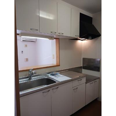 プロムナード和 201【管理NO：1-014334603-02010】 ★家具家電は申し込み後に搬入します★の物件写真3