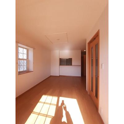 プレシャスコートＫ西浜 101【管理NO：1-014202401-01010】 ★家具家電は申し込み後に搬入しますの物件写真2