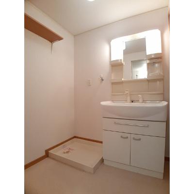 プレシャスコートＫ東松江Ⅰ 201【管理NO：1-013875901-02010】 ★家具家電は申し込み後に搬入します★の物件写真6