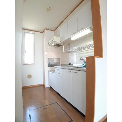 ソレイユＭⅡ 102【管理NO：1-012052501-01020】 ★家具家電は申し込み後に搬入しますの物件写真3